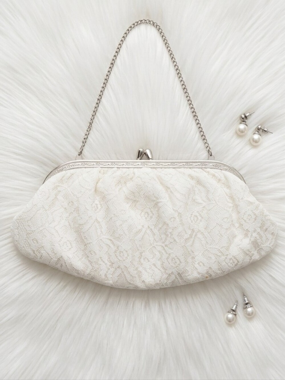 Elegant Bridal Vintage Clutch